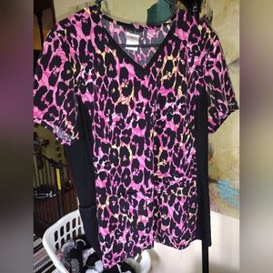 Women's scrubs XL lot